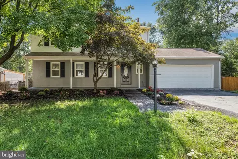 11659 Kipling Dr, Waldorf, MD 20601