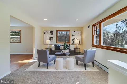 5153 Colebrook Dr, La Plata, MD 20646