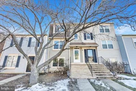 104 Riverside Run Dr, Indian Head, MD 20640