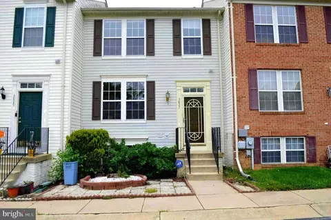 3827 Lakewood Pl, Waldorf, MD 20602