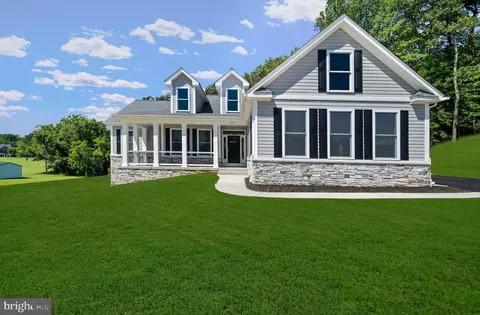 15983 Brackenburn Ct, Hughesville, MD 20637