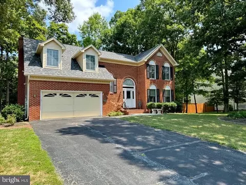 1008 Wiltshire Dr, La Plata, MD 20646