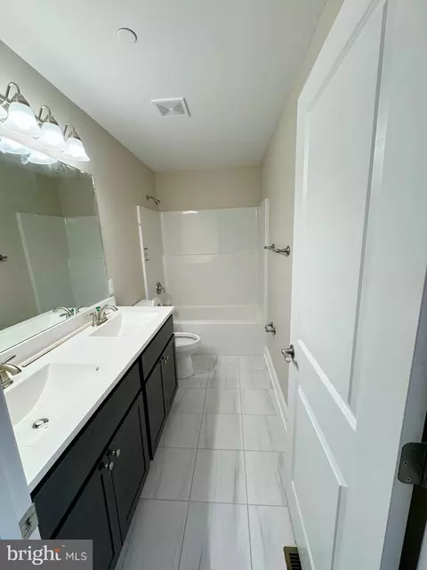Bath - 3132 Maize Pl, La Plata, MD 20646 photo 2 of 2