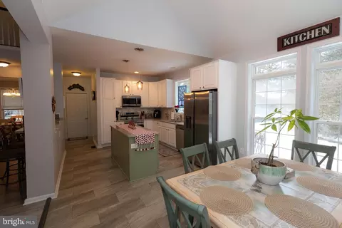 Kitchen - 11547 Wollaston Cir, Swan Point, MD 20645 photo 1 of 1