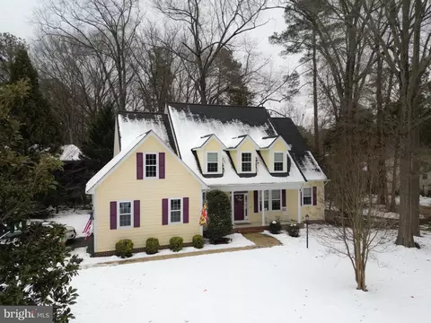 Exterior - 11547 Wollaston Cir, Swan Point, MD 20645 photo 10 of 11
