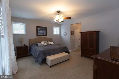 Bedroom - 11547 Wollaston Cir, Swan Point, MD 20645 photo 1 of 9