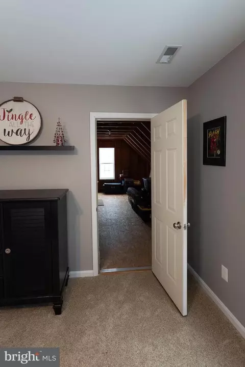 Entry Way - 11547 Wollaston Cir, Swan Point, MD 20645 photo 13 of 20