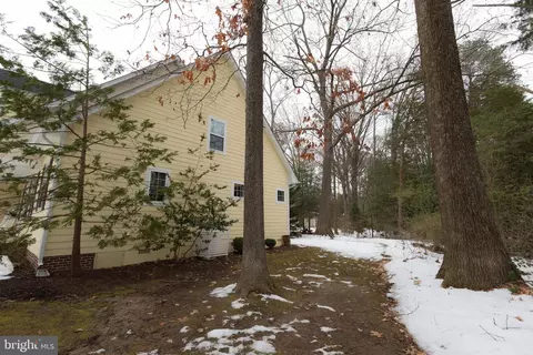 Exterior - 11547 Wollaston Cir, Swan Point, MD 20645 photo 8 of 11