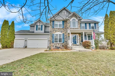 1007 Canterbury Ln, La Plata, MD 20646