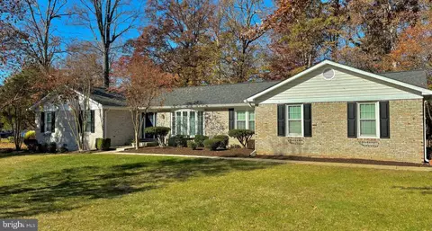 1405 Redwood Cir, La Plata, MD 20646