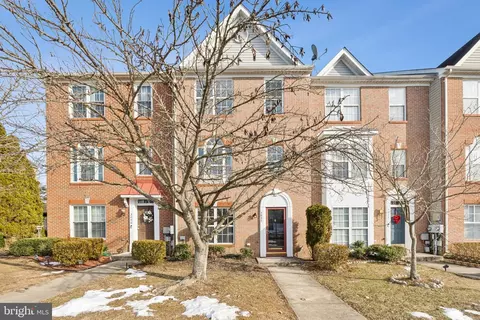 3092 Esser Pl, Waldorf, MD 20603