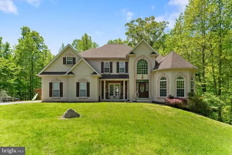 17335 Forestal Ct, Hughesville, MD 20637