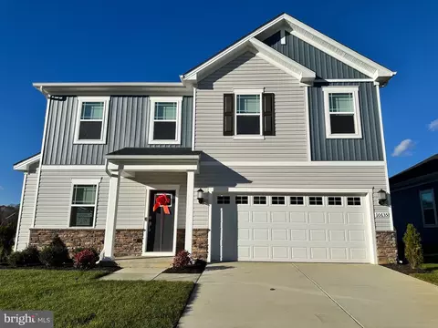 10635 Roundstone Ln, White Plains, MD 20695