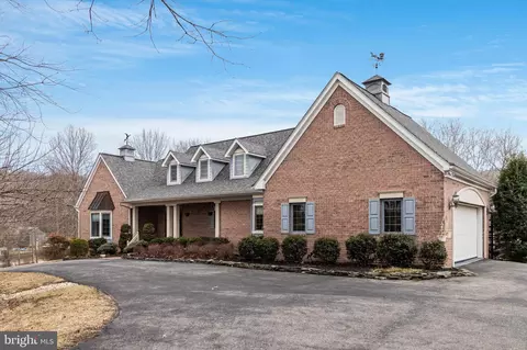 6035 Bibury Ln, La Plata, MD 20646