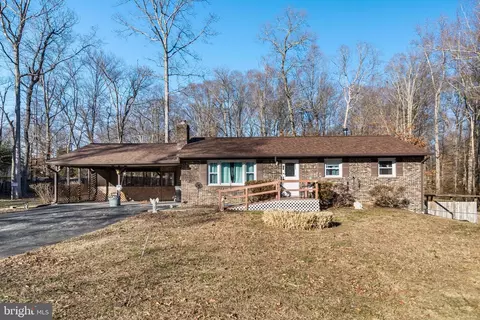 4424 Bellewood Dr, Pomfret, MD 20675