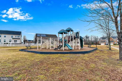 View/Area - 1035 Rye Dr, La Plata, MD 20646 photo 1 of 4