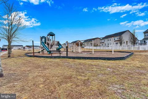 View/Area - 1035 Rye Dr, La Plata, MD 20646 photo 4 of 4
