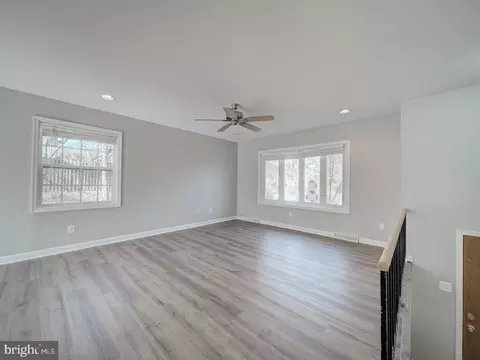 8415 Warren Dr, Pomfret, MD 20675 photo 11