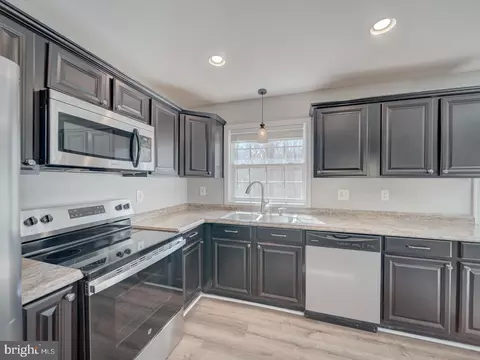 8415 Warren Dr, Pomfret, MD 20675 photo 16