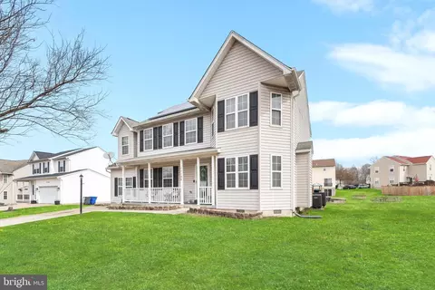 11198 Sewickley St, Waldorf, MD 20601
