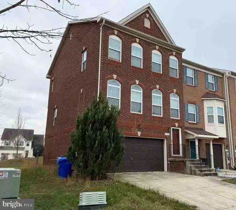 11723 Palm Desert Pl, Waldorf, MD 20602