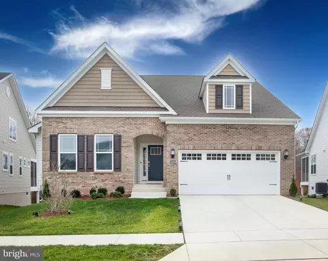 10659 Carlsbad Caverns Ct, White Plains, MD 20695