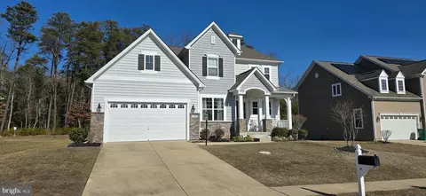 11044 Mcintosh Ct, Waldorf, MD 20602