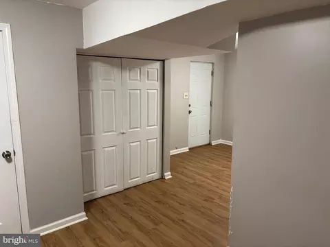 Entry Way - 2245 Bridle Path Dr, Waldorf, MD 20601 photo 2 of 2