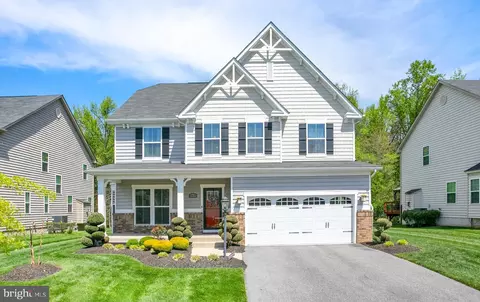 10576 Long Leaf Ln, Waldorf, MD 20603