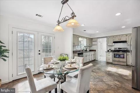 3671 Rusty Leaf Ct, Waldorf, MD 20602 photo 9