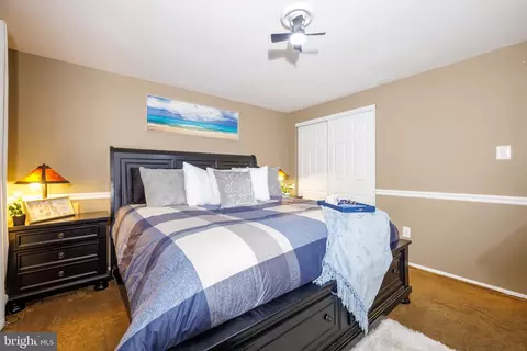 Bedroom - 5602 Daniel Cir, Waldorf, MD 20601 photo 3 of 7