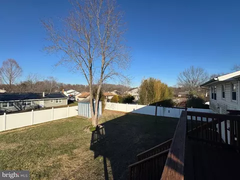 Exterior - 5602 Daniel Cir, Waldorf, MD 20601 photo 3 of 3