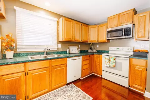 Kitchen - 5602 Daniel Cir, Waldorf, MD 20601 photo 1 of 1