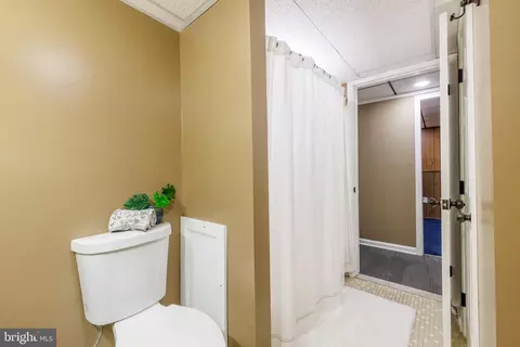 Bath - 5602 Daniel Cir, Waldorf, MD 20601 photo 5 of 5