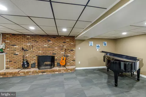 Other - 5602 Daniel Cir, Waldorf, MD 20601 photo 2 of 8