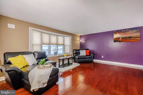 Living - 5602 Daniel Cir, Waldorf, MD 20601 photo 1 of 1