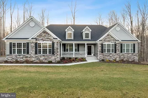 7935 Justice Chase Ct, La Plata, MD 20646