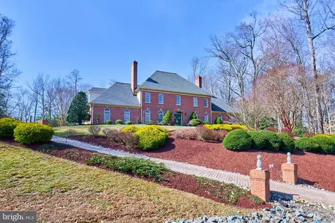6051 Adams Dr, La Plata, MD 20646