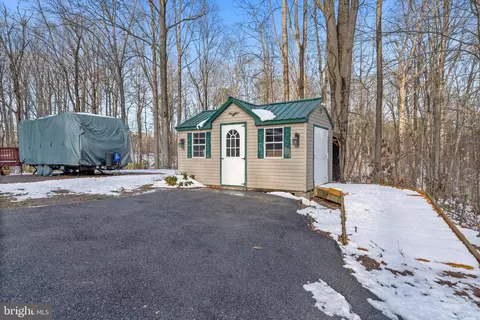 Exterior - 16034 Beechnut Dr, Brandywine, MD 20613 photo 6 of 19