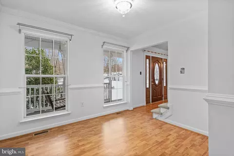 Entry Way - 16034 Beechnut Dr, Brandywine, MD 20613 photo 4 of 4