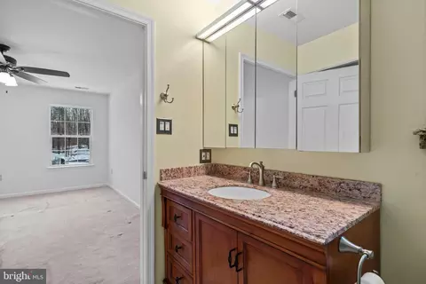 Bath - 16034 Beechnut Dr, Brandywine, MD 20613 photo 1 of 4