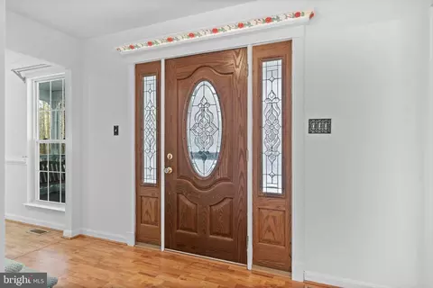 Entry Way - 16034 Beechnut Dr, Brandywine, MD 20613 photo 1 of 4
