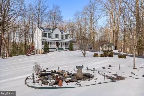 Exterior - 16034 Beechnut Dr, Brandywine, MD 20613 photo 7 of 19