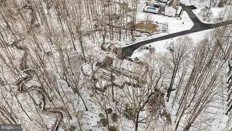 View/Area - 16034 Beechnut Dr, Brandywine, MD 20613 photo 8 of 10