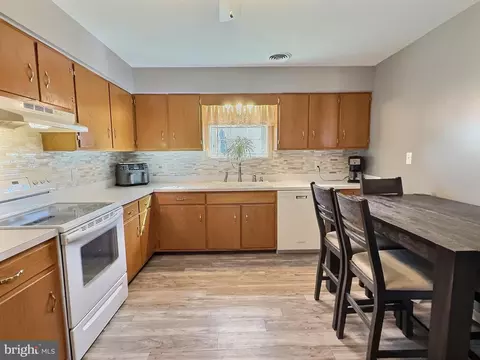 Kitchen - 9 Elder Pl, Indian Head, MD 20640 photo 1 of 2