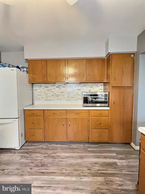Kitchen - 9 Elder Pl, Indian Head, MD 20640 photo 2 of 2