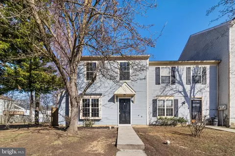 1 Oakside Ln, Indian Head, MD 20640