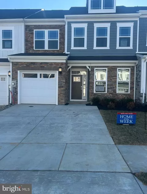 10649 Grand Teton Pl, White Plains, MD 20695