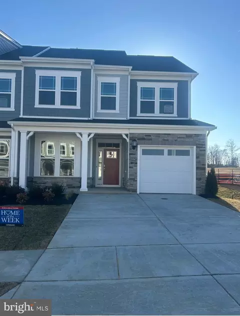 10647 Grand Teton Pl, White Plains, MD 20695