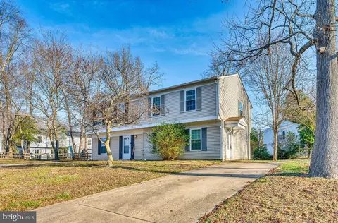 704 Brandon Cir, Waldorf, MD 20602